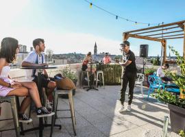 Hostel Vertigo Nîmes Gare Centre, hotelli kohteessa Nîmes