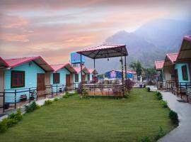 Creek Forest - Riverside Boutique Resort, resort a Rishikesh