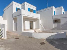 Residence Mare Azzurro by BarbarHouse – apartament z obsługą w mieście Torre Lapillo