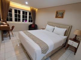 Christine Hotel Jogja, vacation rental in Jetis