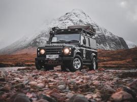 Land Rover Defender Luxury Camper, luxe tent in Morpeth