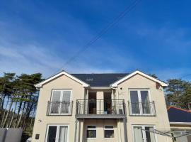 Coastal Millennium Apartment, apartament a Llanelli