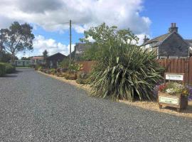 Castlewigg holiday park Whithorn 2 bed caravan, hotel v destinaci Newton Stewart