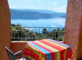 Appartement cosy à Sainte-Croix-du-Verdon 44 m² vue lac