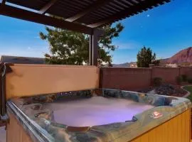 Paradise Village 117 Private Hot Tub, 2 PS4s, Telescope, Observation Balcony, Games and More