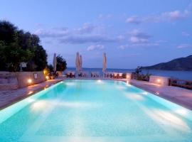 Smyros Resort, hotel v destinácii Poúlithra