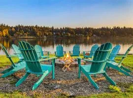 The Hammersley Luxury Waterfront Estate!