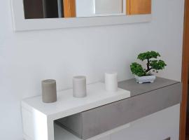 Apartamento Area Maior, מלון במאלפיקה
