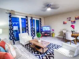 Laketown Wharf 1035 By Aneliya