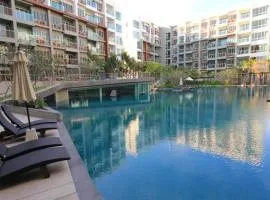 relaxing condo near the beach