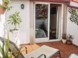 Beautiful Apartment In Moaña With Wifi