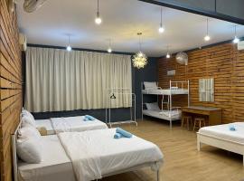 Stylishly Spacious, guest house in Tanjung Bungah