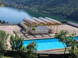 Exklusive Zweizimmerwohnung mit Pool und Seesicht, hotel di Rovio