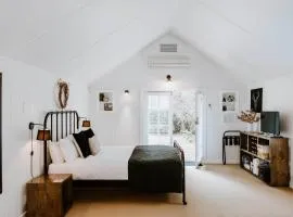 The Annex - A Cosy Couples Retreat in Heart of Town