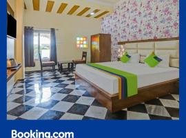 Hotel Vishvam Residency Udaipur，位于乌代浦达博克机场 - UDR附近的酒店