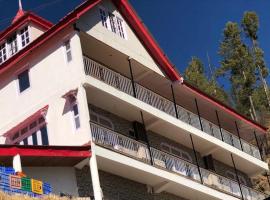 Himalayan Resort kharapather, hotel v destinaci Darkoti
