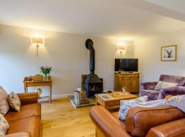 Middle Mistal, cabana o cottage a Stainburn