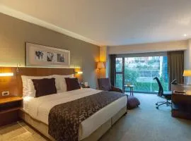 Crowne Plaza Istanbul Harbiye by IHG