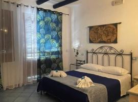 Hellas Makari B&B, hotel v mestu Macari