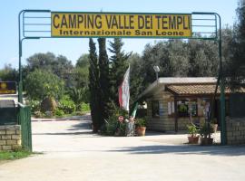 Camping Valle dei Templi、サン・レオーネのホテル