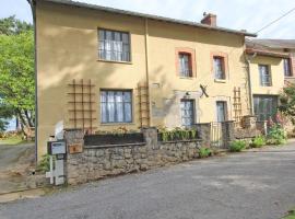 Le chalet des apiculteurs, hotel with parking in Folles