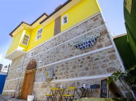 THE LITTLE PRINCE BOUTIQUE HOTEL, hotel di Kaleici, Antalya