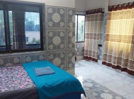 Homestay 2, hotel in Dhaka