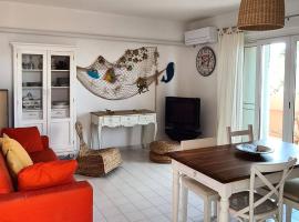 Marcelli में, होटल Il Poggiolo di Levante - Piscina e Ombrellone spiaggia prima fila incluso