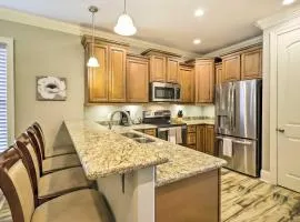 Diamondhead Condo - Marina, Pool Access and Golfing!