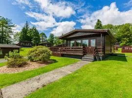 Bluebell Lodge 9 with Hot Tub