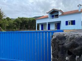 MyHome, hotel with parking in São Roque do Pico