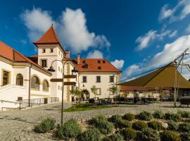 Kastiel Palffy, hotel en Svätý Jur