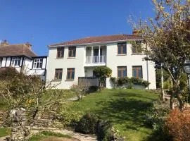 3 Bed Ground Floor Apartment - Hot Tub Optional Upgrade
