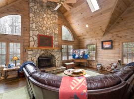 Connies Log Cabin, hotell i Sugar Mountain