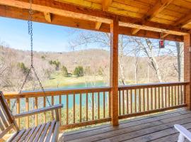 Lakeside at Hawksnest, hotelli kohteessa Seven Devils