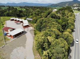 Pousada Caminhos da Serra, hotel em Bom Retiro