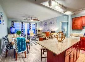 Laketown Wharf 929 By Aneliya