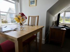 Chauffeurs Cottage, hotel a Comrie
