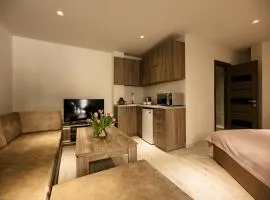 One room house in City Center