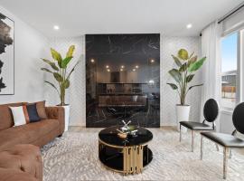 Luxury-4bed with AC-86"TV-BrandNew in Cranston, Calgary, penginapan layan diri di Calgary