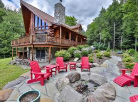 Beautiful Chalet, mins to Hunter/Windham slopes, cabin in Jewett