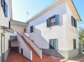 Beautiful Apartment In San Leonardo Di Cutro With 1 Bedrooms And Wifi