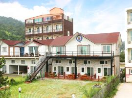 Matryoshka Pension, hotel em Ulsan