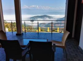 Himalive Homestay, acomoda&ccedil;&atilde;o em Kausani