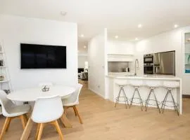 Bowers Nest Pet Friendly 2 Mins Walk to Beach