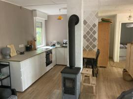 NEU! Schöner Bungalow am Zenssee, Bungalow in Lychen