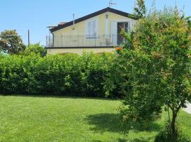 SOLELUNA, guest house in Albenga