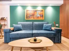 Cute tiny apartment in the heart of Flisvos