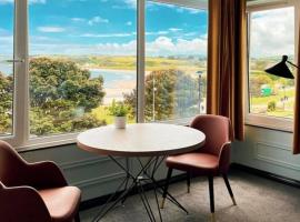 Marine Hotel Ballycastle, 3-star hotel in Ballycastle