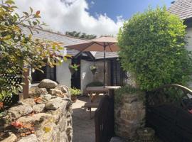 Hallagenna Cottages, vacation home in Bodmin